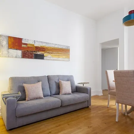 Downtown River Views | Rentexperience