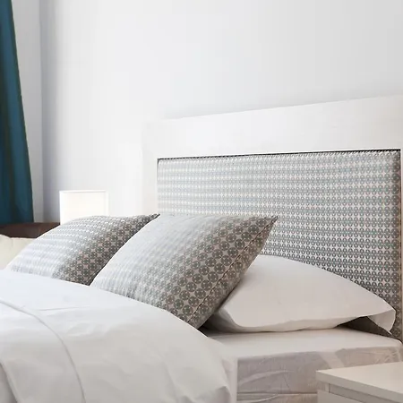 Downtown River Views | Rentexperience